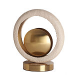 Настольная лампа с бежевым текстурным кольцом и латунным шаром в центре Tactile   варинант исполнения - 1 | Loft Concept в Казани