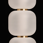 Подвесной светильник с 3-мя округлыми матовыми плафонами из белого стекла Golden Swirl варинант исполнения - 6 | Loft Concept в Казани