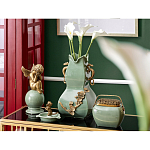 Ваза зеленого цвета из фарфора с бронзовыми ручками в виде драконов и рельефным цветочным декором Eden Garden porcelain and bronze варинант исполнения - 8 | Loft Concept в Казани