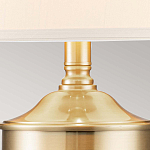 Настольная лампа со тканевым абажуром и прозрачным ребристым стеклянным основанием Quoizel варинант исполнения - 2 | Loft Concept в Казани