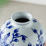 Ваза с бело-синей росписью и изображением цветов Blue & White Ornament варинант исполнения - 3 | Loft Concept в Казани