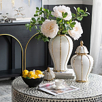 Ваза с золотыми полосами на белом фоне Chinoiserie Ceramics варинант исполнения - 3 | Loft Concept в Казани