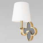 Бра с белым текстильным абажуром и фигурным основанием с зеркальной вставкой Vitorino варинант исполнения - 1 | Loft Concept в Казани