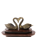 Часы настольные из натурального камня с декором в виде двух лебедей Swans Stone Clock варинант исполнения - 8 | Loft Concept в Казани