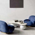 Дизайнерский журнальный стол с изогнутой столешницей на круглых ножках Rigilyr варинант исполнения - 3 | Loft Concept в Казани