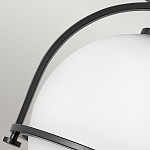 Потолочный светильник с плафоном в форме белого матового шара Hinkley варинант исполнения - 5 | Loft Concept в Казани