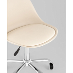 Офисный стул на металлическом основании EGGERY Beige пластик варинант исполнения - 2 | Loft Concept в Казани