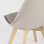 Стул с основой из пластика и мягким сиденьем Arvika Beige варинант исполнения - 6 | Loft Concept в Казани