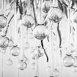 Люстра подвесная с прозрачными стеклянными подвесками в форме капель Диаметр 60 см Droplet Chandelier варинант исполнения - 16 | Loft Concept в Казани