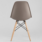 Пластиковый стул на ножках из массива бука Eames Cappuccino варинант исполнения - 5 | Loft Concept в Казани