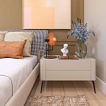 Настольная лампа с круглым деревянным отражателем и черным цилиндрическим плафоном Accord Lighting варинант исполнения - 9 | Loft Concept в Казани