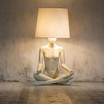 Лампа MANNEQUIN LAMP с абажуром телесный замок варинант исполнения - 5 | Loft Concept в Казани