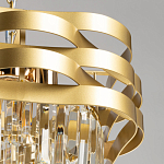 Люстра цвета матового золота с металлическими лентами и длинными прозрачными подвесками Gilded Waves варинант исполнения - 6 | Loft Concept в Казани