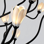 Люстра подвесная черного цвета с ветвями и белыми фарфоровыми цветами Floralis варинант исполнения - 13 | Loft Concept в Казани