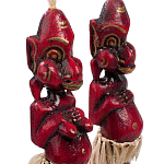 Комплект из 2-х деревянных статуэток Asmat Straw Headdress Statuettes Red варинант исполнения - 3 | Loft Concept в Казани