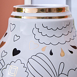 Ваза с декоративными лицами и графическими элементами в виде сердец и символов Faces of Imagination варинант исполнения - 8 | Loft Concept в Казани