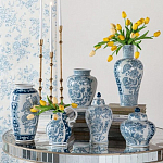 Ваза с крышкой и голубым цветочным рисунком на белом фоне Blue & White Ornament варинант исполнения - 7 | Loft Concept в Казани