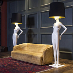 Лампа MANNEQUIN LAMP с абажуром созерцание силуэта варинант исполнения - 4 | Loft Concept в Казани
