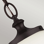 Подвесной светильник с белым стеклянным плафоном в форме шара на цепи Feiss варинант исполнения - 4 | Loft Concept в Казани