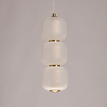 Подвесной светильник с 3-мя округлыми матовыми плафонами из белого стекла Golden Swirl варинант исполнения - 4 | Loft Concept в Казани