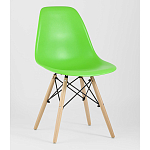 Пластиковый стул на ножках из массива бука Eames Light Green варинант исполнения - 1 | Loft Concept в Казани