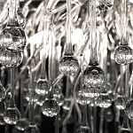 Люстра подвесная с прозрачными стеклянными подвесками в форме капель Диаметр 100 см Droplet Chandelier варинант исполнения - 20 | Loft Concept в Казани