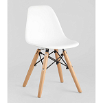 Пластиковый стул на ножках из массива бука Eames Small White варинант исполнения - 1 | Loft Concept в Казани