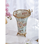 Ваза голубого цвета из фарфора с цветочным рисунком и бронзовой стрекозой Blue Garden варинант исполнения - 7 | Loft Concept в Казани